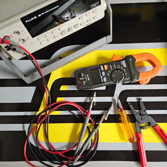 Deans® Ultra Plug® vs. Medium Size Connectors Resistance Testing