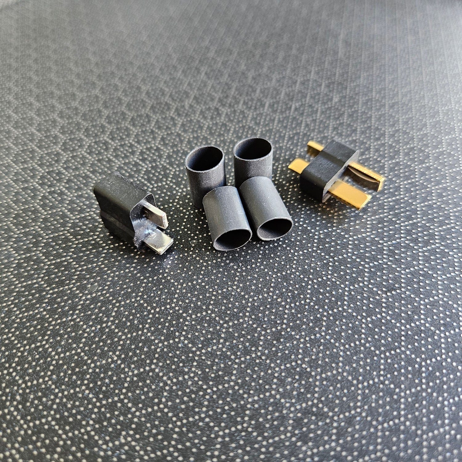 Deans® Ultra Plug® Connectors High Temp Black